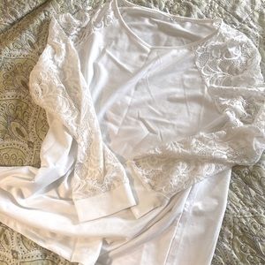 Lace sleeve top